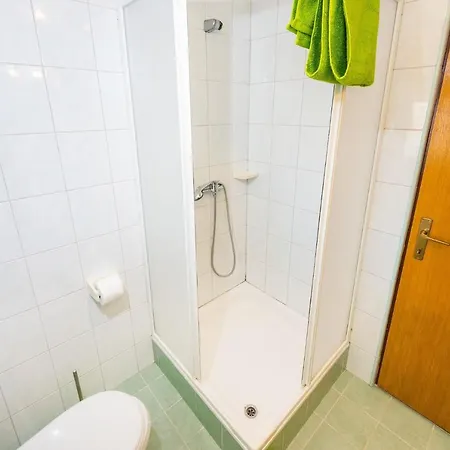 - Mulo 5951e Apartman Vrsi
